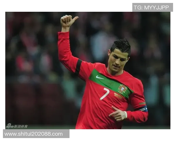 足球球星发型背后的秘密从发胶选择到球场风采展现 足球球星发型背后的秘密从发胶选择到球场风采展现