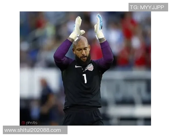 足球门将球星帅气瞬间高清写真集 展现非凡魅力与守门技艺